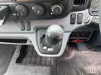 三菱ふそうキャンターアルミウイング小型（2t・3t）[写真11]