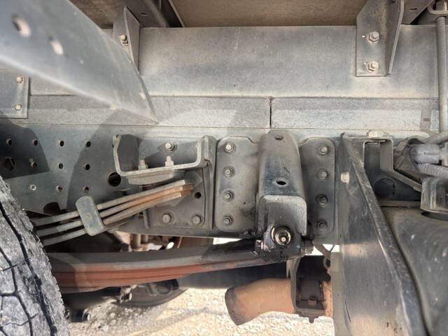 三菱ふそうキャンターアルミウイング小型（2t・3t）[写真26]