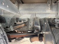 三菱ふそうキャンターアルミウイング小型（2t・3t）[写真27]