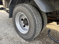 三菱ふそうキャンターアルミウイング小型（2t・3t）[写真28]