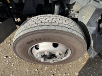 三菱ふそうキャンターアルミウイング小型（2t・3t）[写真35]