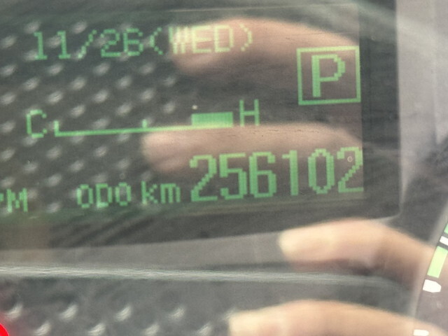 三菱ふそうキャンターアルミウイング小型（2t・3t）[写真08]