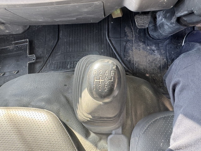 いすゞエルフ高所作業車小型（2t・3t）[写真10]