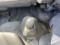 いすゞエルフ高所作業車小型（2t・3t）[写真11]