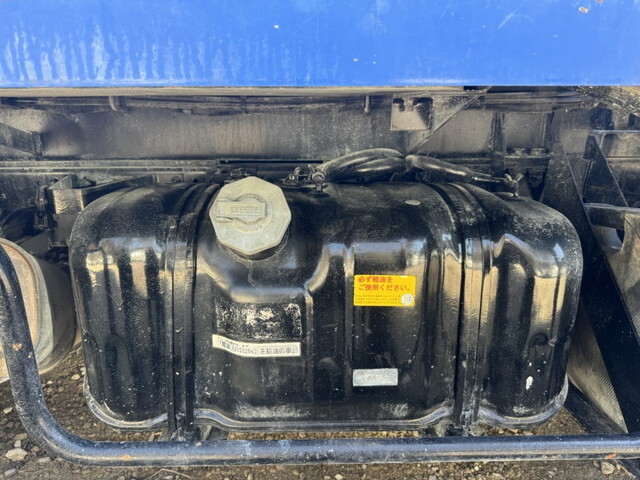 いすゞエルフ高所作業車小型（2t・3t）[写真29]