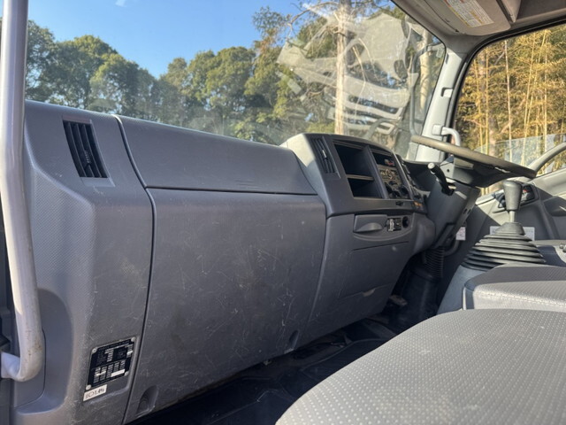 いすゞフォワードクレーン4段中型（4t）[写真11]