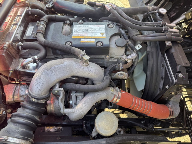 いすゞフォワードクレーン4段中型（4t）[写真37]