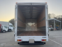 三菱ふそうキャンターアルミウイング小型（2t・3t）[写真16]