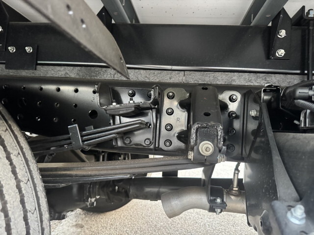 三菱ふそうキャンターアルミウイング小型（2t・3t）[写真25]