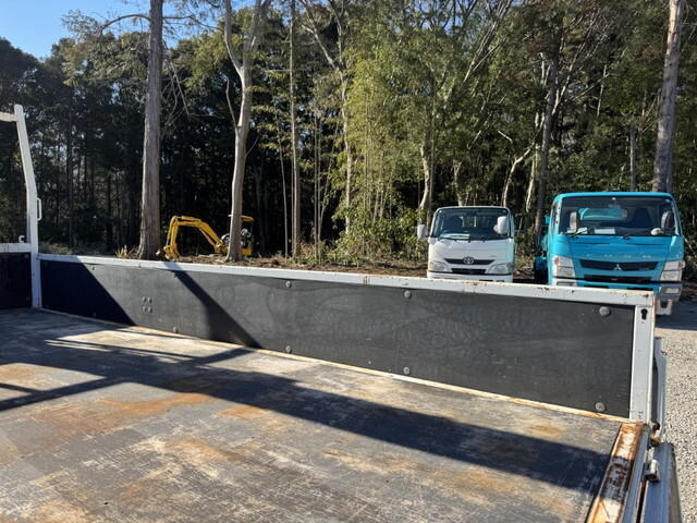 三菱ふそうキャンタークレーン4段小型（2t・3t）[写真19]