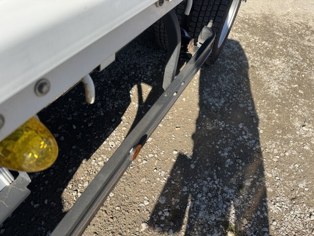 三菱ふそうキャンタークレーン4段小型（2t・3t）[写真37]