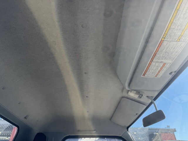 三菱ふそうキャンタークレーン4段小型（2t・3t）[写真07]