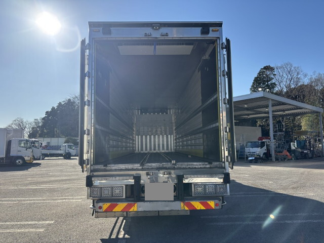 三菱ふそうスーパーグレート冷凍車（冷蔵車）大型（10t）[写真11]