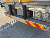 三菱ふそうスーパーグレート冷凍車（冷蔵車）大型（10t）[写真36]