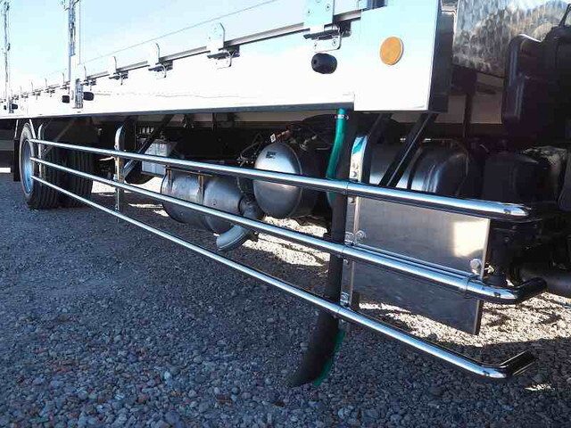 三菱ふそうファイター家畜運搬車小型（2t・3t）[写真12]