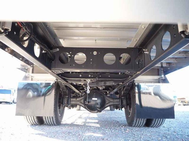 三菱ふそうファイター家畜運搬車小型（2t・3t）[写真24]