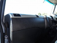 三菱ふそうファイター家畜運搬車小型（2t・3t）[写真33]