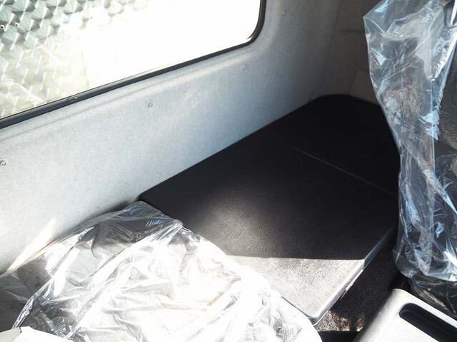 三菱ふそうファイター家畜運搬車小型（2t・3t）[写真38]