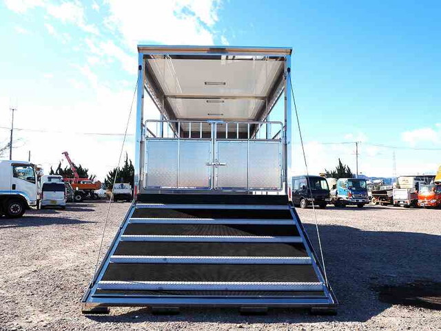 三菱ふそうファイター家畜運搬車小型（2t・3t）[写真06]