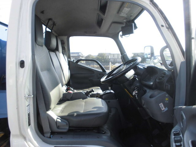 日野デュトロ深ダンプ（土砂禁ダンプ）小型（2t・3t）[写真23]