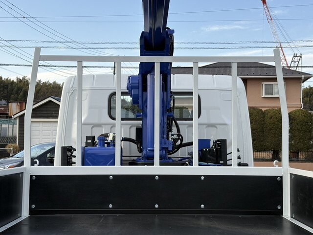 三菱ふそうキャンタークレーン4段小型（2t・3t）[写真13]