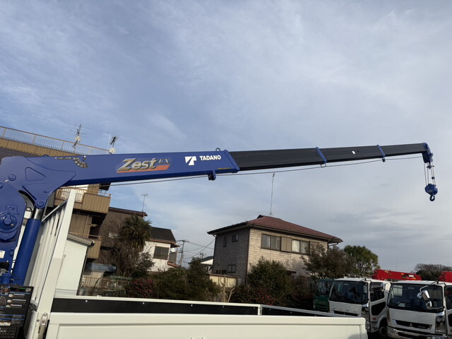 三菱ふそうキャンタークレーン4段小型（2t・3t）[写真15]