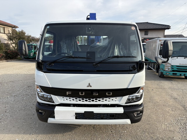 三菱ふそうキャンタークレーン4段小型（2t・3t）[写真05]