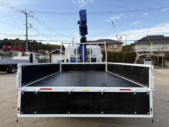 三菱ふそうキャンタークレーン4段小型（2t・3t）[写真09]