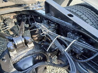 UDトラックスクオントレーラーヘッド（トラクターヘッド）大型（10t）[写真20]