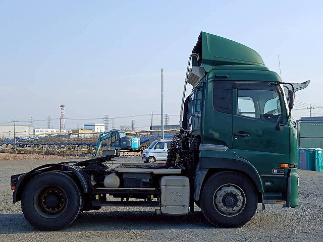 UDトラックスクオントレーラーヘッド（トラクターヘッド）大型（10t）[写真07]