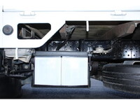 いすゞエルフ平ボディ小型（2t・3t）[写真18]