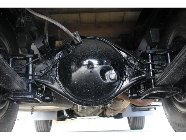 いすゞエルフ平ボディ小型（2t・3t）[写真19]