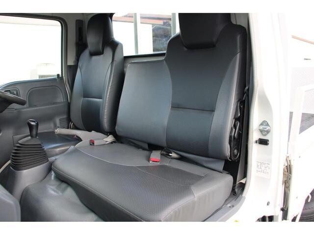 いすゞエルフ平ボディ小型（2t・3t）[写真38]