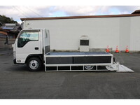 いすゞエルフ平ボディ小型（2t・3t）[写真10]