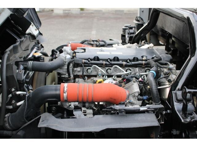 マツダタイタンアルミブロック小型（2t・3t）[写真11]