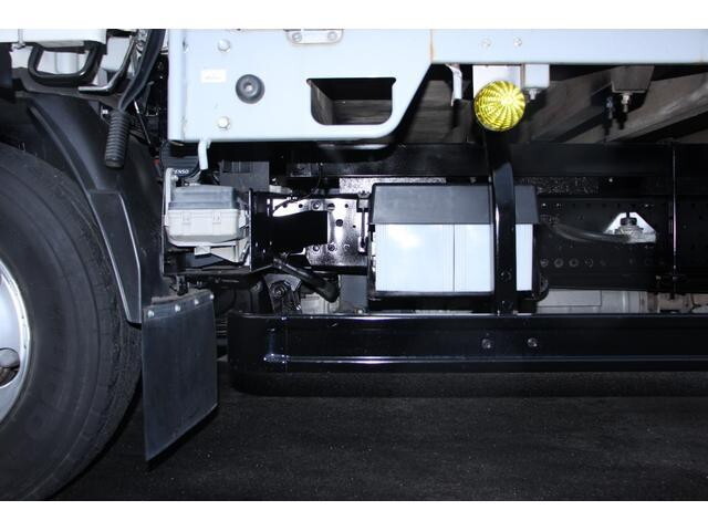 マツダタイタンアルミブロック小型（2t・3t）[写真16]