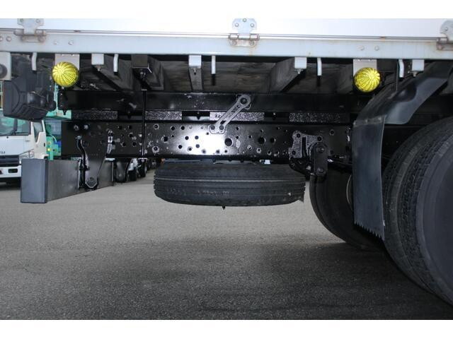 マツダタイタンアルミブロック小型（2t・3t）[写真21]