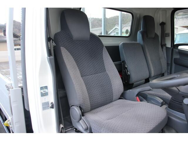 マツダタイタンアルミブロック小型（2t・3t）[写真34]