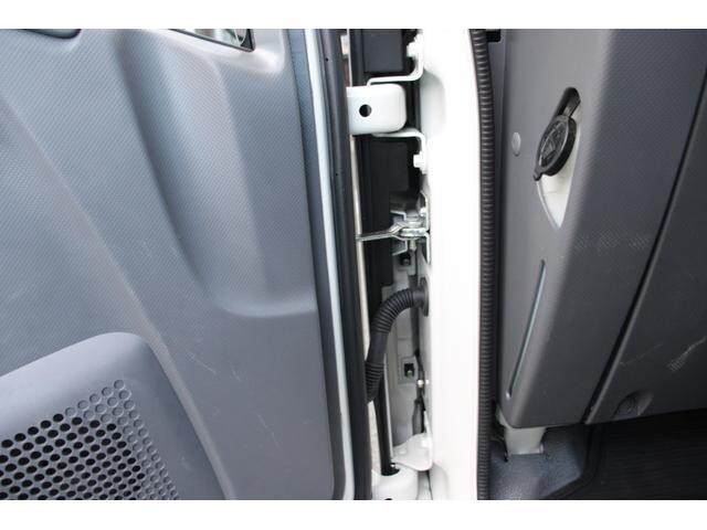 マツダタイタンアルミブロック小型（2t・3t）[写真36]