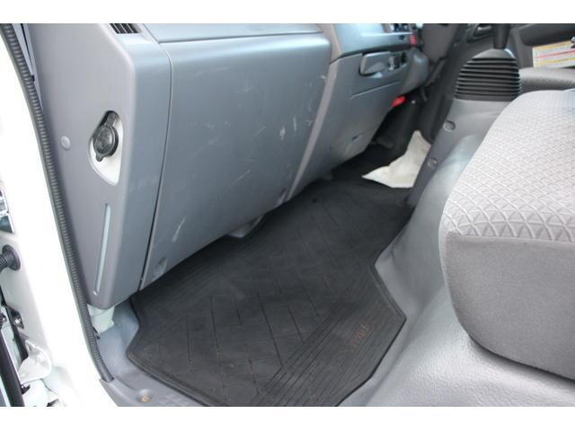 マツダタイタンアルミブロック小型（2t・3t）[写真37]