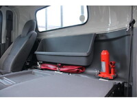 マツダタイタンアルミブロック小型（2t・3t）[写真40]