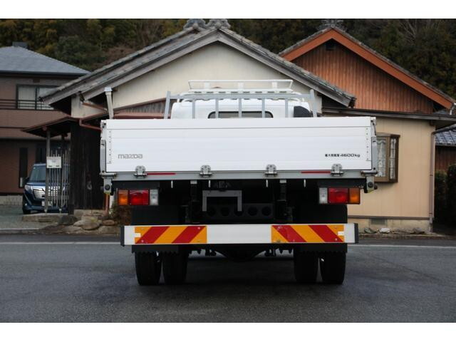 マツダタイタンアルミブロック小型（2t・3t）[写真07]