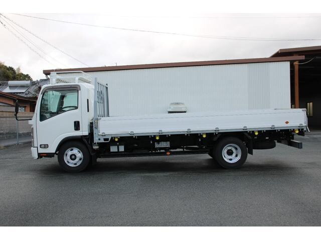 マツダタイタンアルミブロック小型（2t・3t）[写真08]