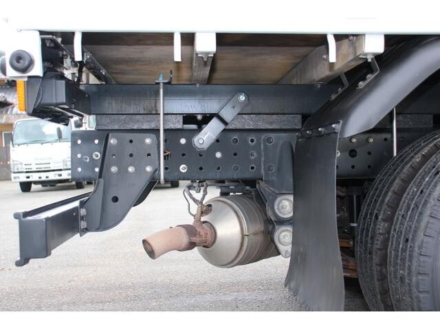 日産アトラス平ボディ小型（2t・3t）[写真18]