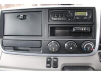 日産アトラス平ボディ小型（2t・3t）[写真28]