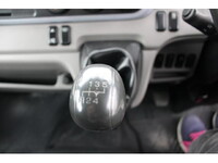 日産アトラス平ボディ小型（2t・3t）[写真31]