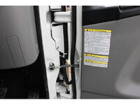 日産アトラス平ボディ小型（2t・3t）[写真32]