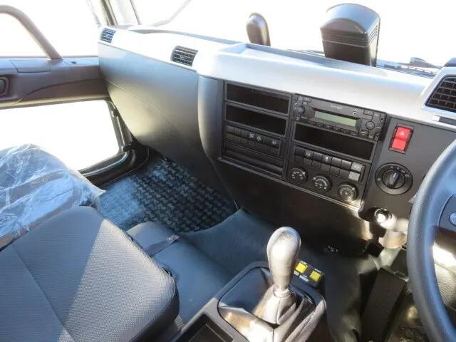 三菱ふそうファイターダンプ中型（4t）[写真13]