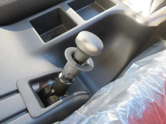 三菱ふそうファイターダンプ中型（4t）[写真17]