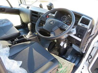 三菱ふそうファイターダンプ中型（4t）[写真08]